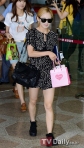 snsd airport pictures going to japan smtown concert (4)