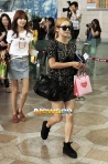 snsd airport pictures going to japan smtown concert (41)